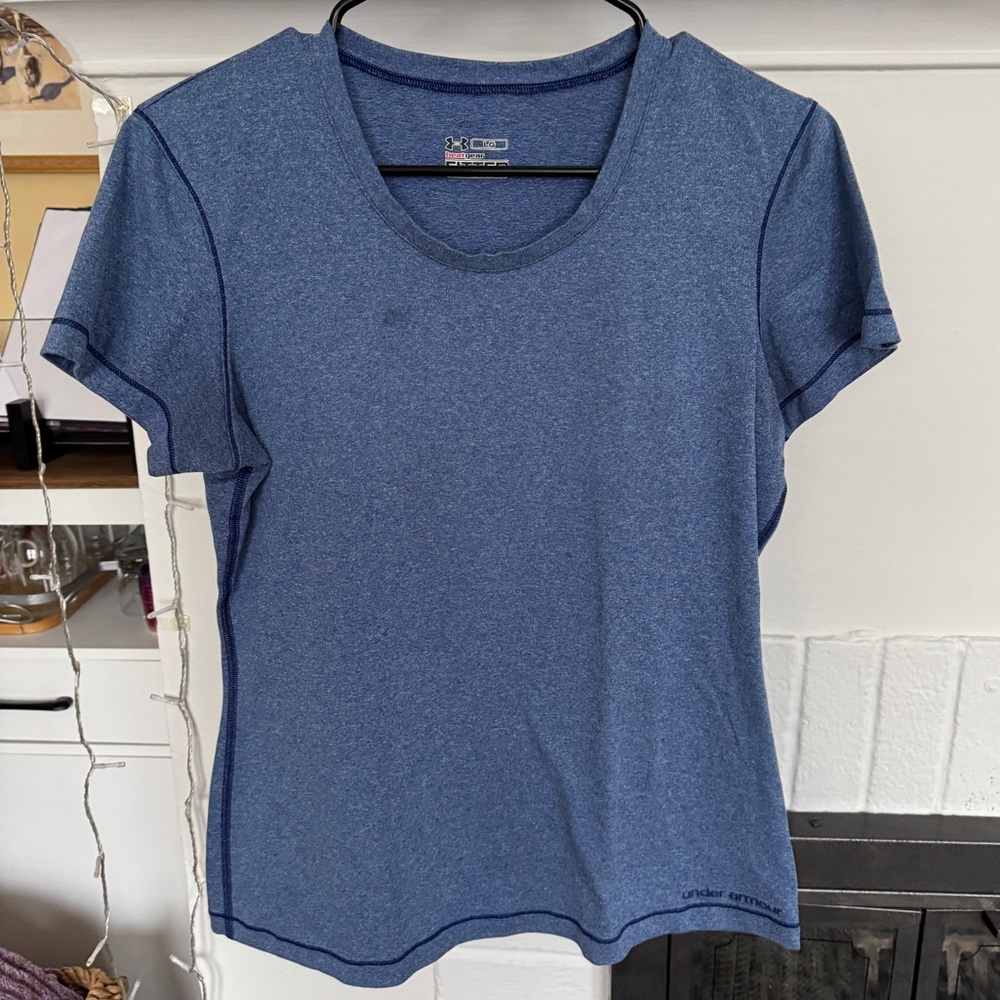 Under Armour Women's Blue Short Sleeve Tee